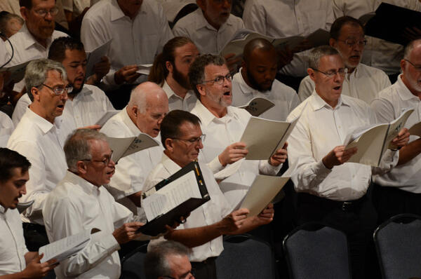 Festival Chorus men2