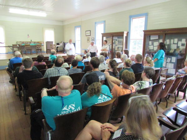 Tour Bethania School