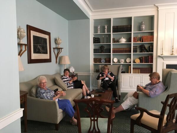 Sisters and their phones