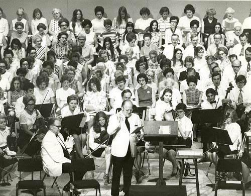 1972 Festival chorus with orchestra